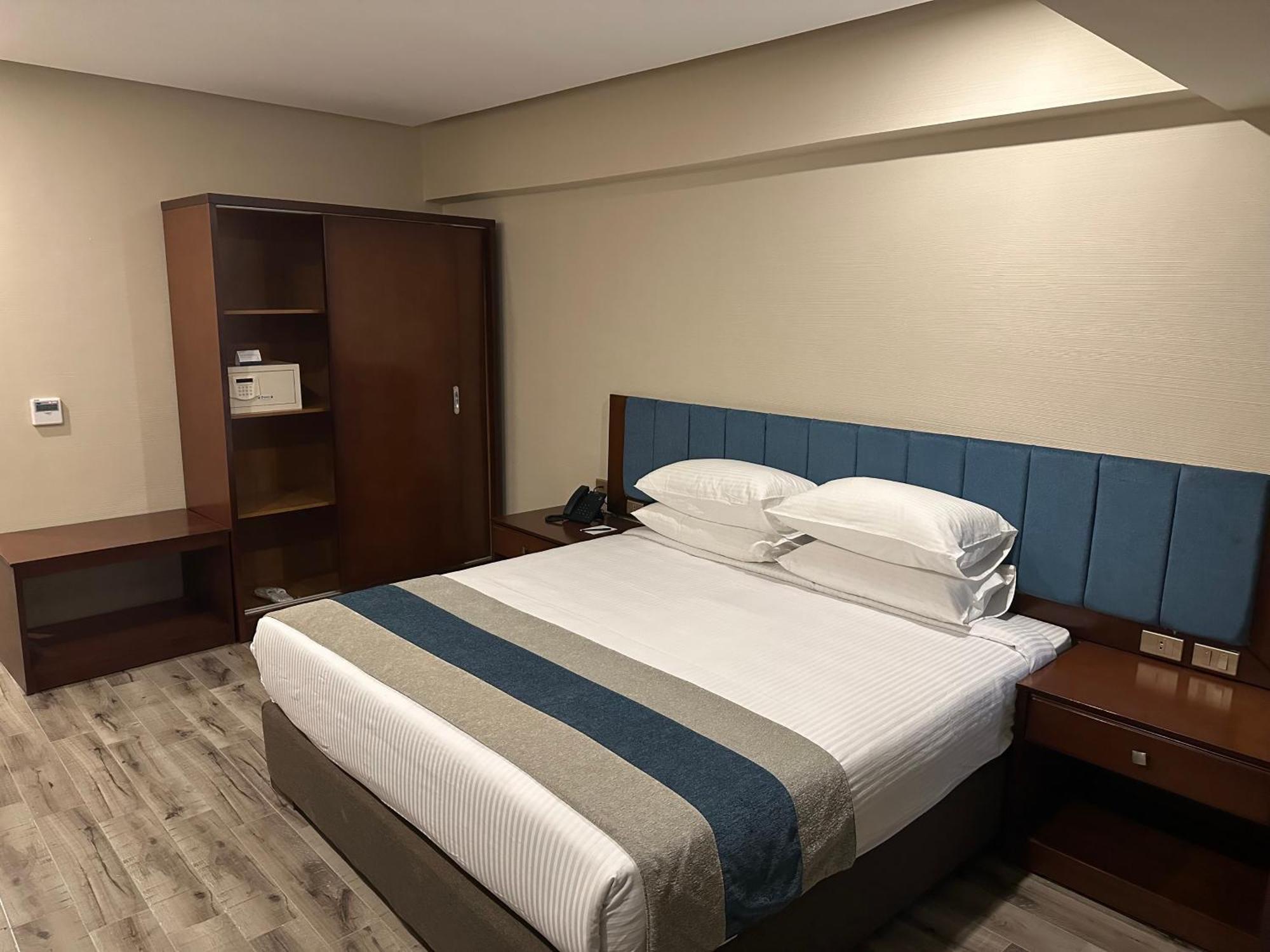 Otel Pyramids Al Kawm al Akhdar